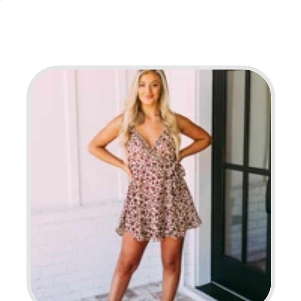 These Three Boutique- floral dress- Large